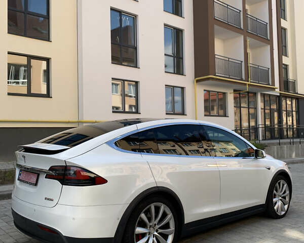 Білий Тесла Модель Х, об'ємом двигуна 0 л та пробігом 260 тис. км за 18500 $, фото 12 на Automoto.ua