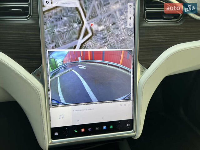 Белый Тесла Модель Х, объемом двигателя 0 л и пробегом 170 тыс. км за 19900 $, фото 31 на Automoto.ua