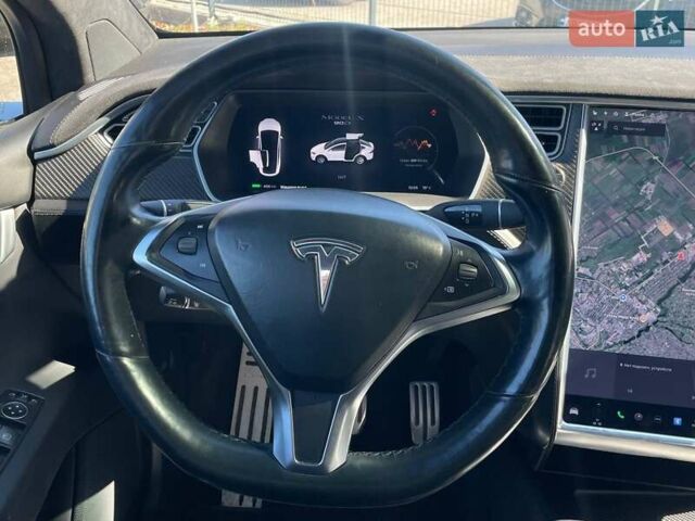 Белый Тесла Модель Х, объемом двигателя 0 л и пробегом 134 тыс. км за 24000 $, фото 11 на Automoto.ua
