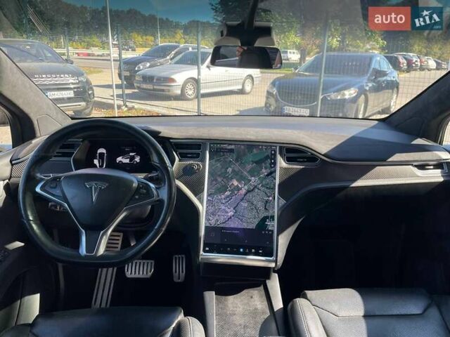Белый Тесла Модель Х, объемом двигателя 0 л и пробегом 134 тыс. км за 24000 $, фото 10 на Automoto.ua
