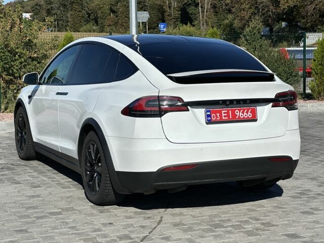 Белый Тесла Модель Х, объемом двигателя 0 л и пробегом 134 тыс. км за 22500 $, фото 6 на Automoto.ua