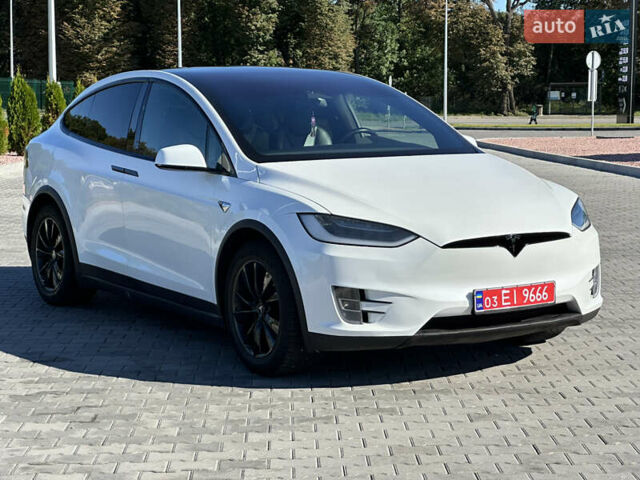 Білий Тесла Модель Х, об'ємом двигуна 0 л та пробігом 134 тис. км за 23500 $, фото 7 на Automoto.ua