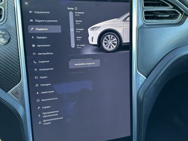 Белый Тесла Модель Х, объемом двигателя 0 л и пробегом 134 тыс. км за 22500 $, фото 21 на Automoto.ua