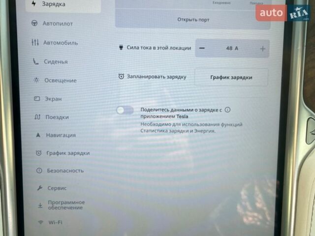 Белый Тесла Модель Х, объемом двигателя 0 л и пробегом 206 тыс. км за 17900 $, фото 18 на Automoto.ua