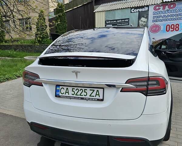 Білий Тесла Модель Х, об'ємом двигуна 0 л та пробігом 145 тис. км за 21499 $, фото 5 на Automoto.ua