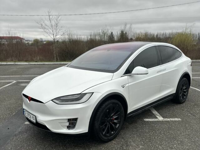 Белый Тесла Модель Х, объемом двигателя 0 л и пробегом 150 тыс. км за 20200 $, фото 2 на Automoto.ua
