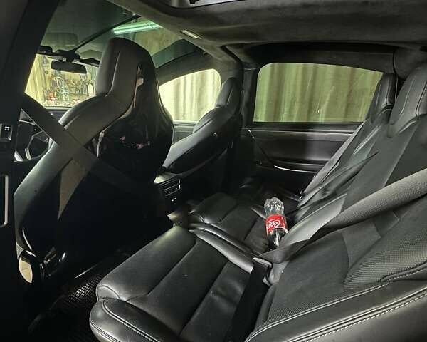 Белый Тесла Модель Х, объемом двигателя 0 л и пробегом 118 тыс. км за 21500 $, фото 9 на Automoto.ua