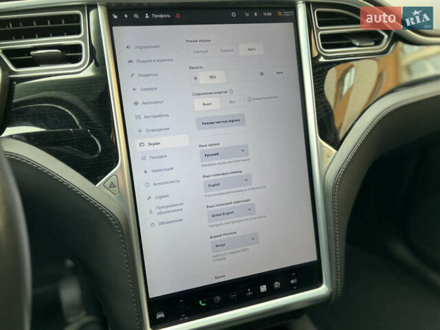 Белый Тесла Модель Х, объемом двигателя 0 л и пробегом 112 тыс. км за 31580 $, фото 62 на Automoto.ua