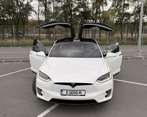 Тесла Модель Х 2017 у Дніпро (Дніпропетровську) на Automoto.ua Білий Тесла Модель Х, об'ємом двигуна 0 л та пробігом 83 тис. км за 33300 $, фото 21 на Automoto.ua