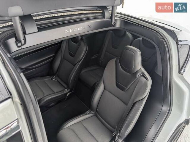 Белый Тесла Модель Х, объемом двигателя 0 л и пробегом 220 тыс. км за 19700 $, фото 30 на Automoto.ua