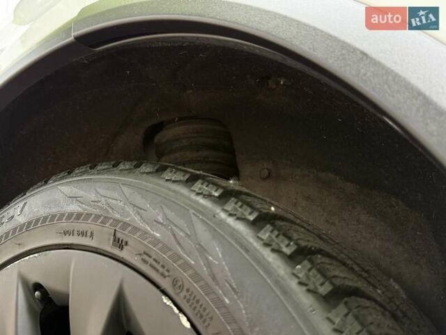 Білий Тесла Модель Х, об'ємом двигуна 0 л та пробігом 92 тис. км за 26490 $, фото 30 на Automoto.ua