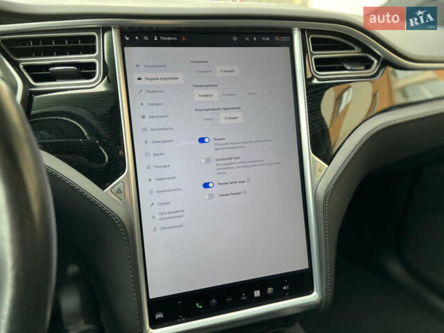 Белый Тесла Модель Х, объемом двигателя 0 л и пробегом 112 тыс. км за 31580 $, фото 56 на Automoto.ua