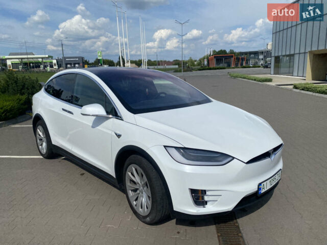 Белый Тесла Модель Х, объемом двигателя 0 л и пробегом 170 тыс. км за 24000 $, фото 33 на Automoto.ua