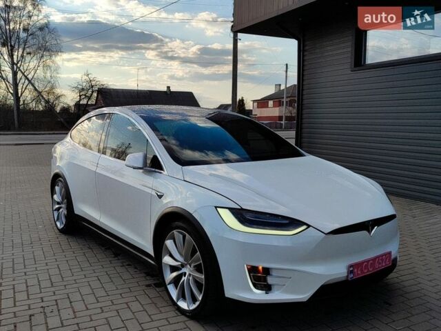 Білий Тесла Модель Х, об'ємом двигуна 0 л та пробігом 136 тис. км за 19950 $, фото 28 на Automoto.ua