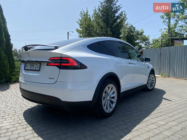Белый Тесла Модель Х, объемом двигателя 0 л и пробегом 160 тыс. км за 28500 $, фото 7 на Automoto.ua