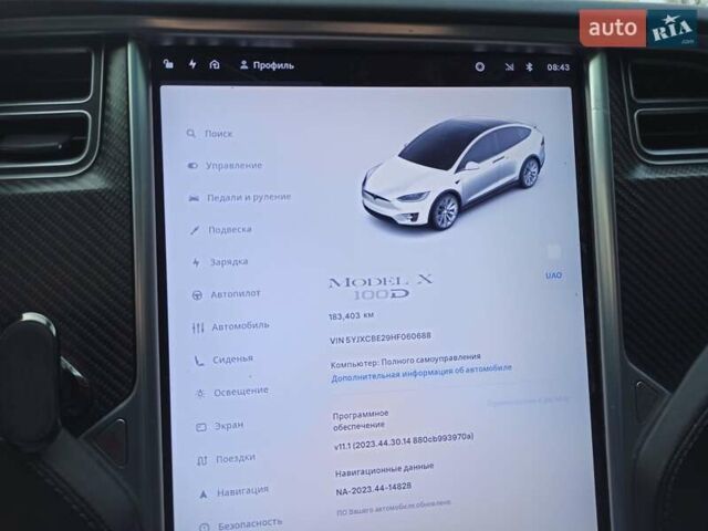 Белый Тесла Модель Х, объемом двигателя 0 л и пробегом 183 тыс. км за 26000 $, фото 51 на Automoto.ua