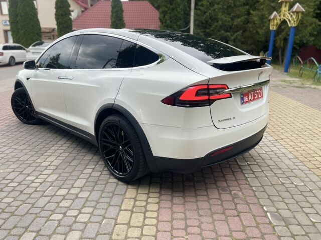 Білий Тесла Модель Х, об'ємом двигуна 0 л та пробігом 120 тис. км за 26900 $, фото 10 на Automoto.ua