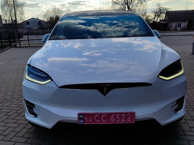 Білий Тесла Модель Х, об'ємом двигуна 0 л та пробігом 136 тис. км за 17900 $, фото 24 на Automoto.ua