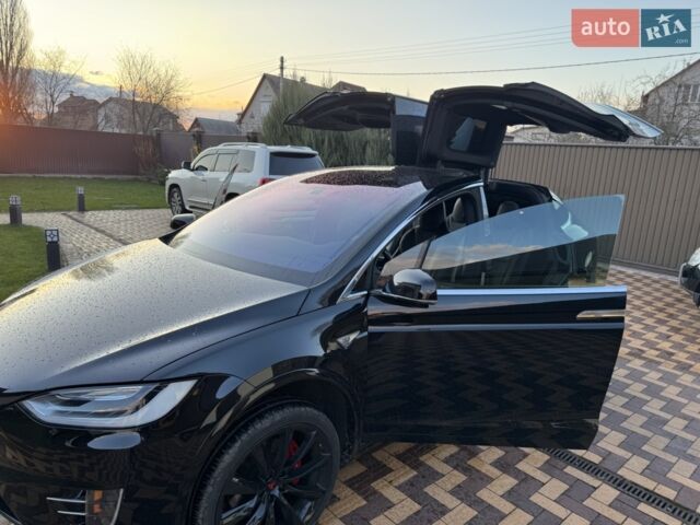 Білий Тесла Модель Х, об'ємом двигуна 0 л та пробігом 110 тис. км за 26950 $, фото 1 на Automoto.ua