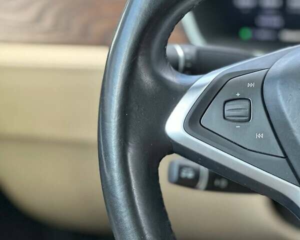 Білий Тесла Модель Х, об'ємом двигуна 0 л та пробігом 110 тис. км за 29900 $, фото 22 на Automoto.ua