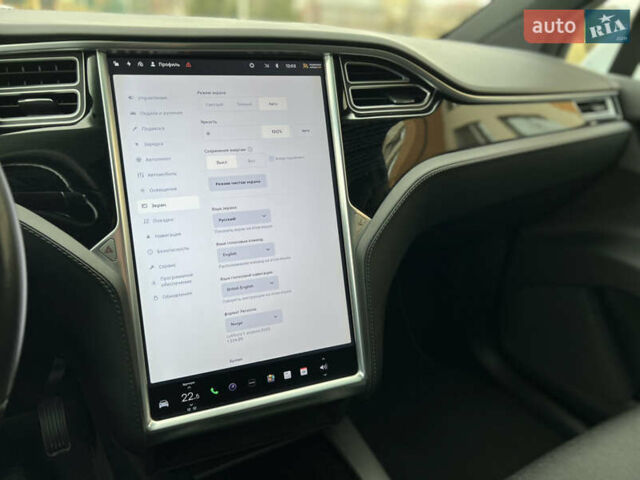 Белый Тесла Модель Х, объемом двигателя 0 л и пробегом 112 тыс. км за 31580 $, фото 77 на Automoto.ua