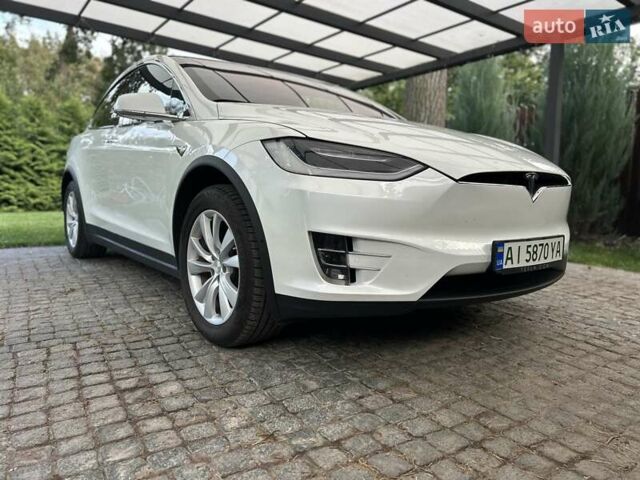Білий Тесла Модель Х, об'ємом двигуна 0 л та пробігом 149 тис. км за 22500 $, фото 1 на Automoto.ua