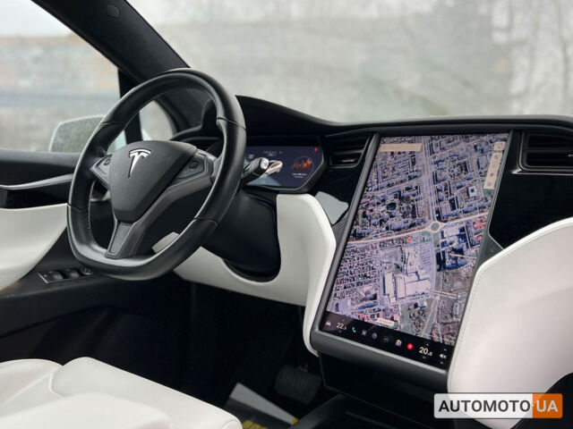 Белый Тесла Модель Х, объемом двигателя 75 л и пробегом 150 тыс. км за 26700 $, фото 13 на Automoto.ua