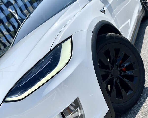 Тесла Модель Х 2018 в Харькове на Automoto.ua Белый Тесла Модель Х, объемом двигателя 0 л и пробегом 147 тыс. км за 23500 $, фото 1 на Automoto.ua