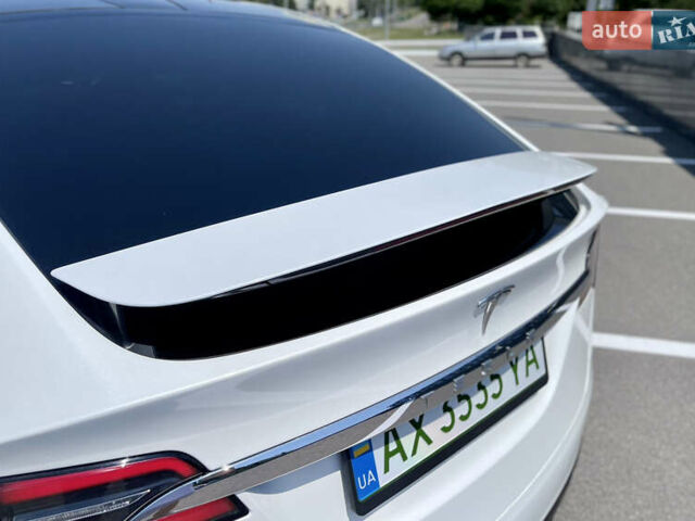 Тесла Модель Х 2018 в Харькове на Automoto.ua Белый Тесла Модель Х, объемом двигателя 0 л и пробегом 147 тыс. км за 23500 $, фото 8 на Automoto.ua