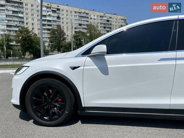 Тесла Модель Х 2018 в Харькове на Automoto.ua Белый Тесла Модель Х, объемом двигателя 0 л и пробегом 147 тыс. км за 23500 $, фото 12 на Automoto.ua