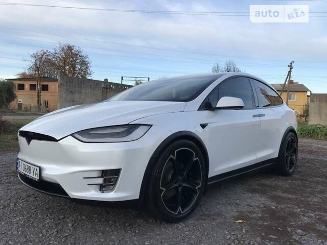 Білий Тесла Модель Х, об'ємом двигуна 0 л та пробігом 31 тис. км за 28600 $, фото 3 на Automoto.ua
