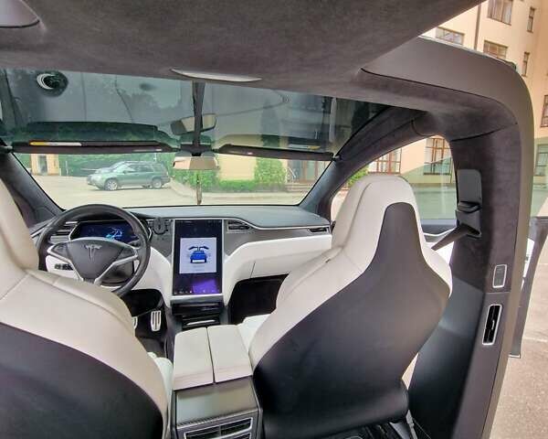 Белый Тесла Модель Х, объемом двигателя 0 л и пробегом 110 тыс. км за 25500 $, фото 40 на Automoto.ua