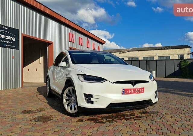 Білий Тесла Модель Х, об'ємом двигуна 0 л та пробігом 145 тис. км за 22800 $, фото 16 на Automoto.ua
