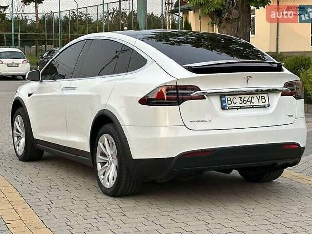 Белый Тесла Модель Х, объемом двигателя 0 л и пробегом 71 тыс. км за 22200 $, фото 5 на Automoto.ua