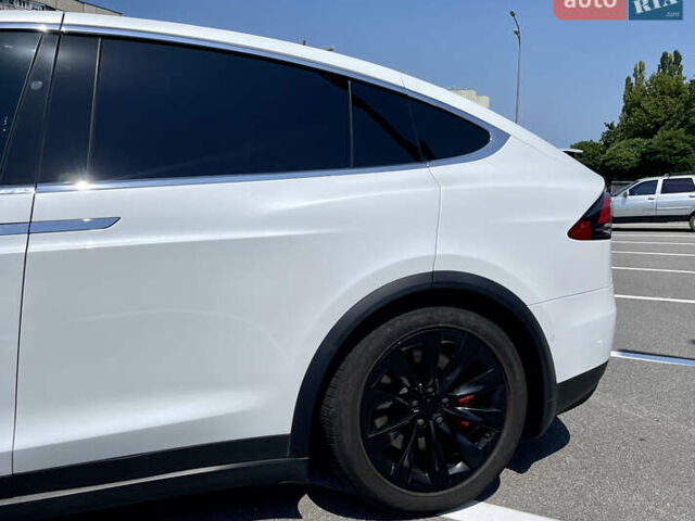 Тесла Модель Х 2018 в Харькове на Automoto.ua Белый Тесла Модель Х, объемом двигателя 0 л и пробегом 147 тыс. км за 23500 $, фото 13 на Automoto.ua