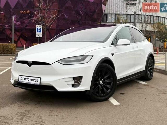 Білий Тесла Модель Х, об'ємом двигуна 0 л та пробігом 96 тис. км за 23990 $, фото 3 на Automoto.ua