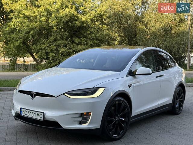 Белый Тесла Модель Х, объемом двигателя 0 л и пробегом 112 тыс. км за 22500 $, фото 4 на Automoto.ua