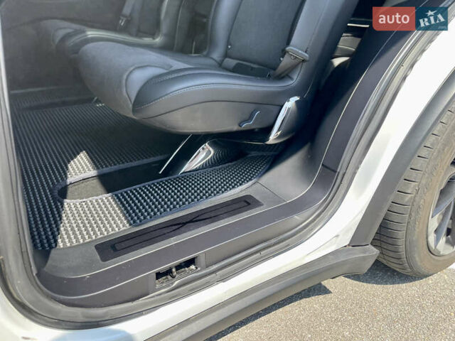 Тесла Модель Х 2018 в Харькове на Automoto.ua Белый Тесла Модель Х, объемом двигателя 0 л и пробегом 147 тыс. км за 23500 $, фото 46 на Automoto.ua