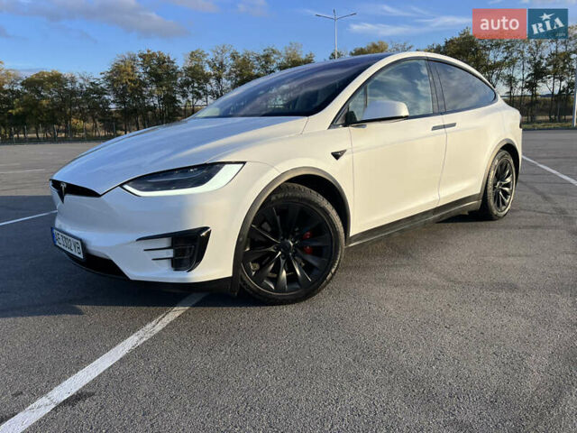 Тесла Модель Х 2018 у Дніпро (Дніпропетровську) на Automoto.ua Білий Тесла Модель Х, об'ємом двигуна 0 л та пробігом 194 тис. км за 29900 $, фото 22 на Automoto.ua