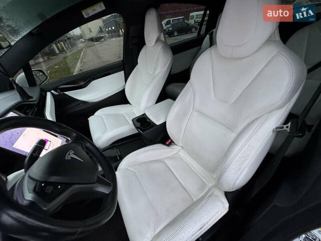 Білий Тесла Модель Х, об'ємом двигуна 0 л та пробігом 100 тис. км за 24999 $, фото 14 на Automoto.ua