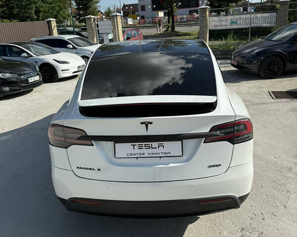 Білий Тесла Модель Х, об'ємом двигуна 0 л та пробігом 107 тис. км за 29200 $, фото 21 на Automoto.ua