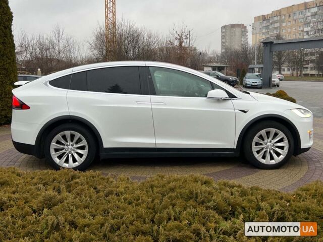 Белый Тесла Модель Х, объемом двигателя 75 л и пробегом 150 тыс. км за 26700 $, фото 7 на Automoto.ua