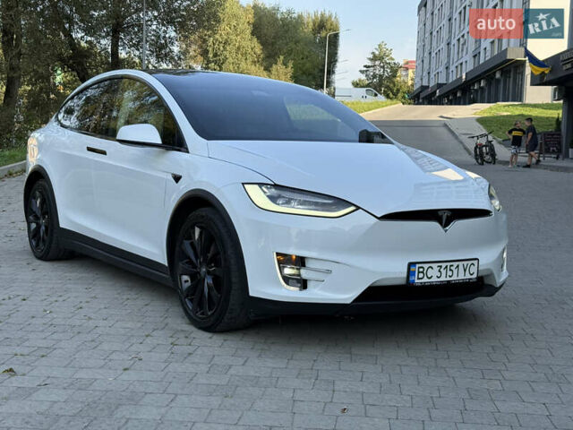 Белый Тесла Модель Х, объемом двигателя 0 л и пробегом 112 тыс. км за 22500 $, фото 9 на Automoto.ua