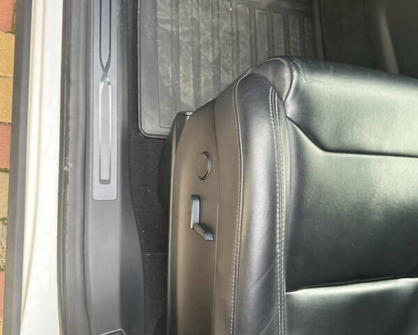 Белый Тесла Модель Х, объемом двигателя 0 л и пробегом 70 тыс. км за 24000 $, фото 24 на Automoto.ua