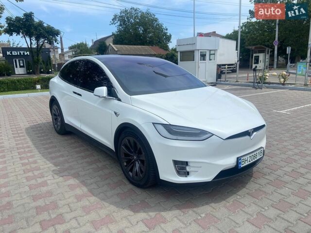Білий Тесла Модель Х, об'ємом двигуна 0 л та пробігом 76 тис. км за 23300 $, фото 4 на Automoto.ua