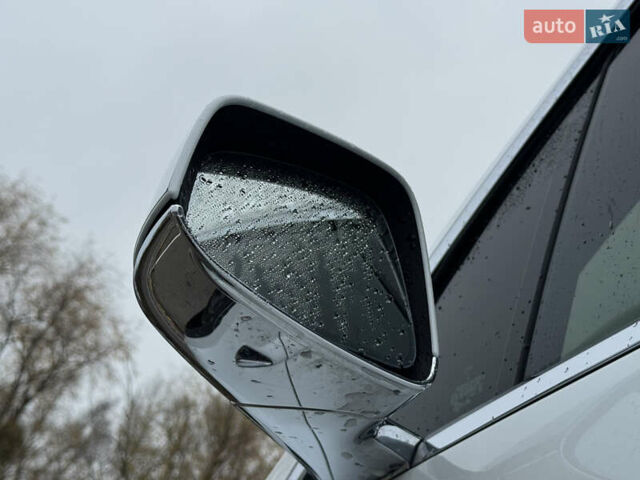 Білий Тесла Модель Х, об'ємом двигуна 0 л та пробігом 100 тис. км за 24999 $, фото 8 на Automoto.ua