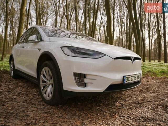 Білий Тесла Модель Х, об'ємом двигуна 0 л та пробігом 160 тис. км за 39999 $, фото 1 на Automoto.ua