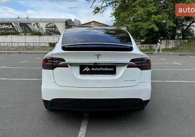 Белый Тесла Модель Х, объемом двигателя 0 л и пробегом 20 тыс. км за 37500 $, фото 6 на Automoto.ua