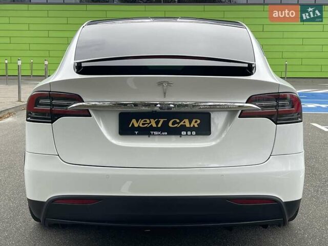 Тесла Модель Х 2019 у Києві на Automoto.ua Білий Тесла Модель Х, об'ємом двигуна 0 л та пробігом 123 тис. км за 33900 $, фото 9 на Automoto.ua