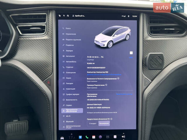 Белый Тесла Модель Х, объемом двигателя 0 л и пробегом 21 тыс. км за 28700 $, фото 19 на Automoto.ua
